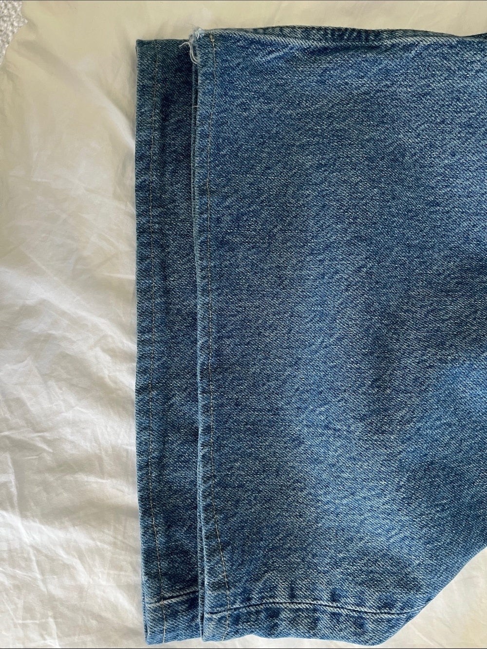 Reformation Wide-Leg Jeans in Medium Blue Wash - Picture 6 of 8